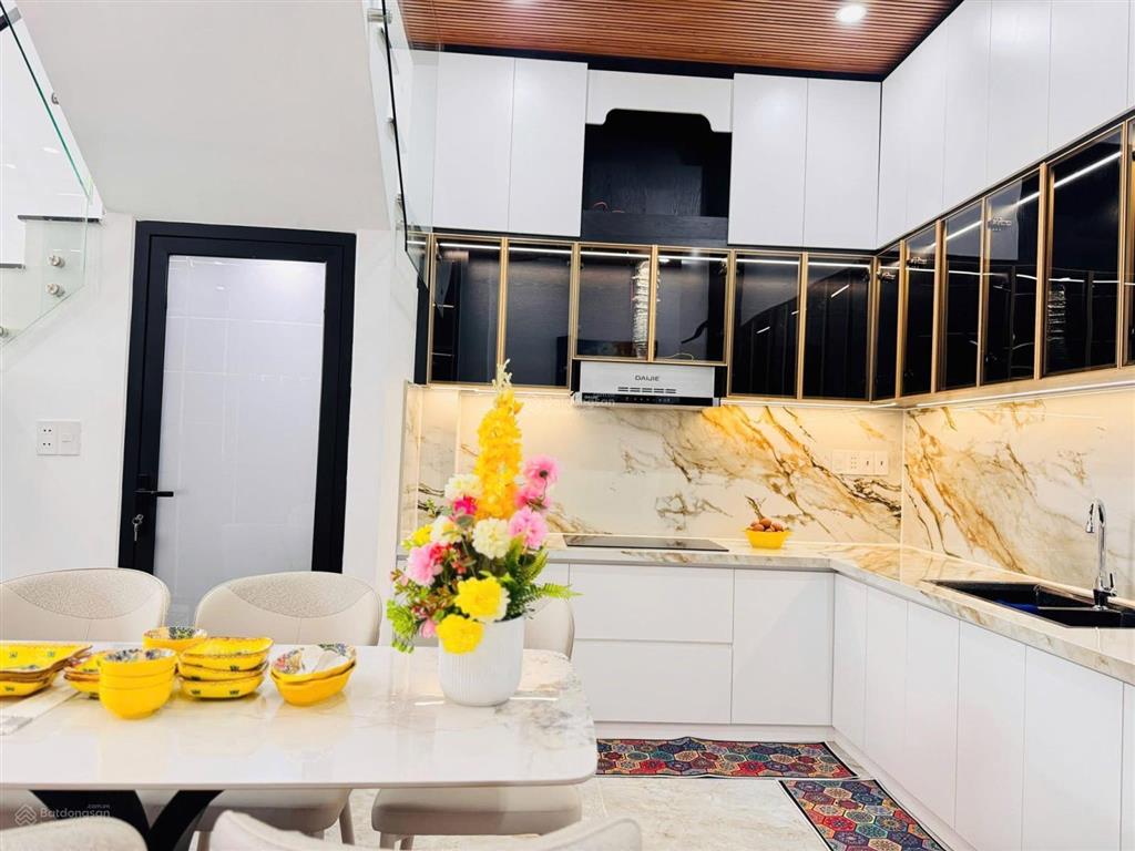 Bán nhanh nhà kiệt ô tô trần đình nam  100m2  full nội thất  vị trí đẹp