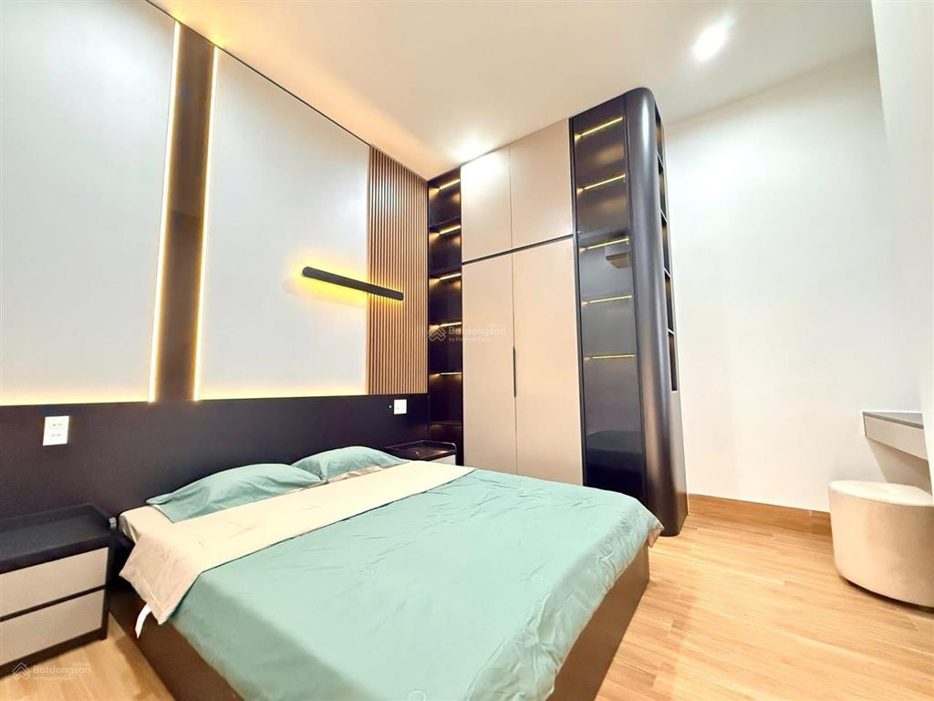 Nhà 2 tầng 2 mê tôn đản  kiệt ô tô đậu trước nhà  dt 80m2 ngang 6m40  full nội thất