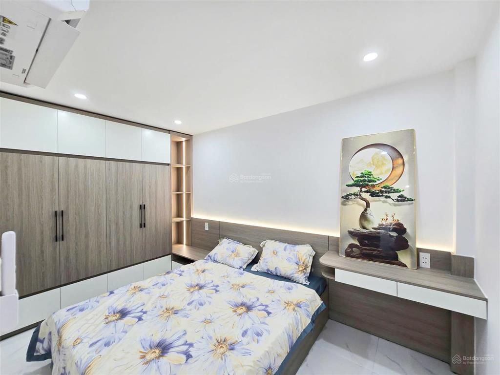Bán nhan nhà gác lửng kiệt lê trọng tấn  kiệt trước nhà 4m  cách mt 10m