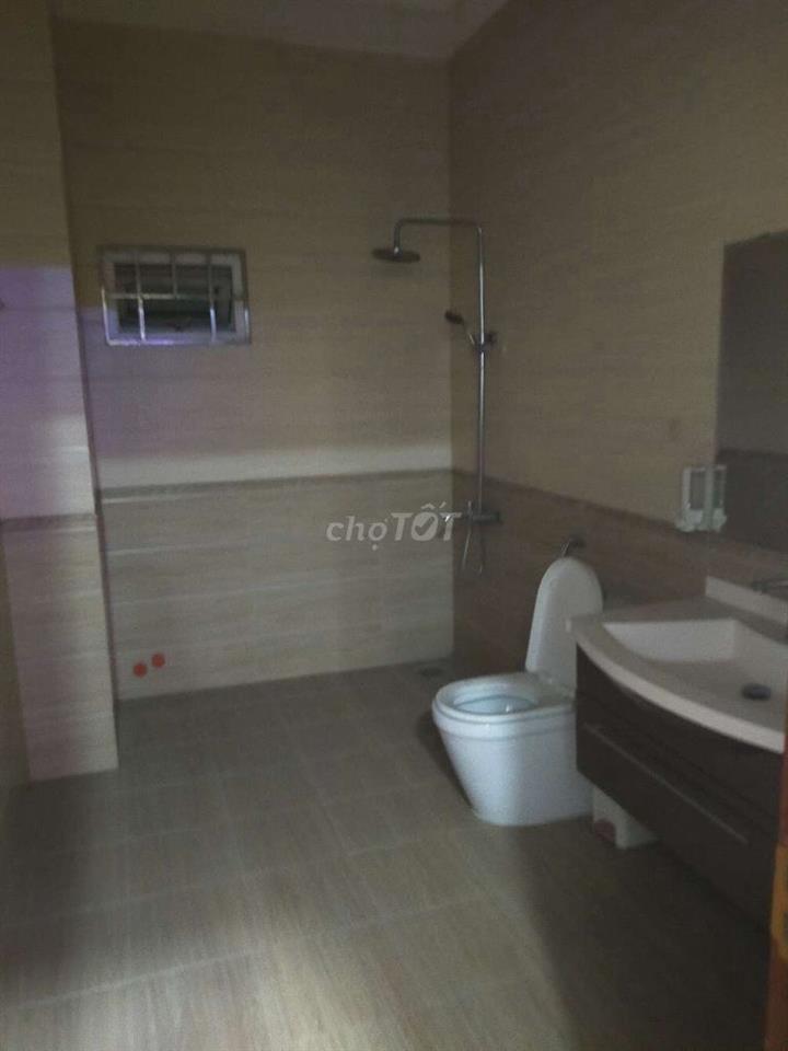 Cho Thuê Gấp MTNB 1054A Cmt8, Q3 Ngay Phạm Văn Hai, Giá 20Tr/Th