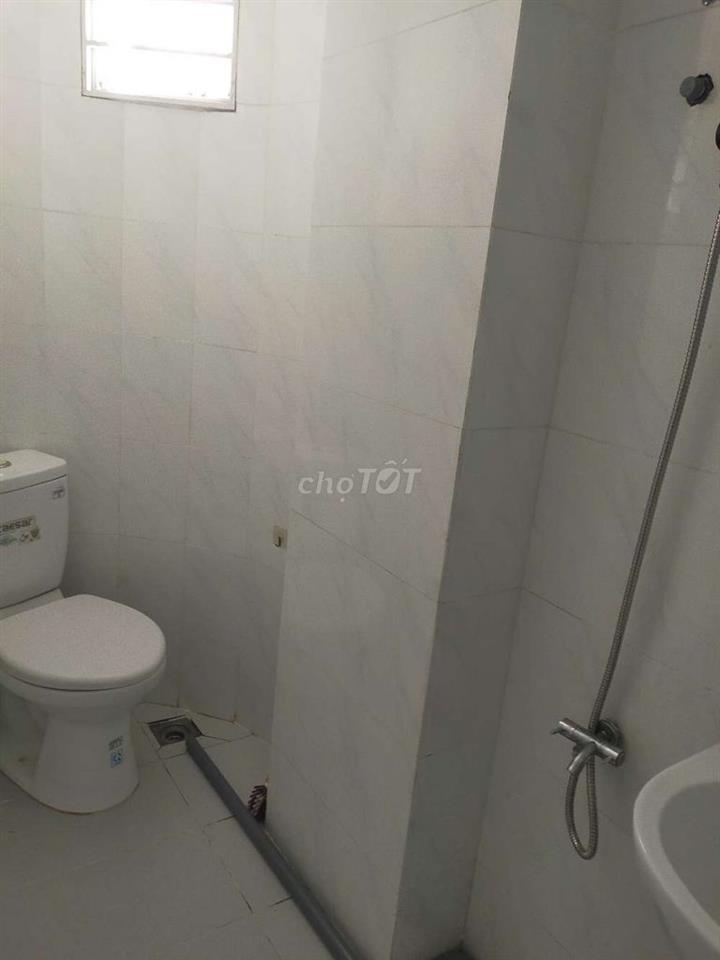 Cho Thuê Gấp HXH 595/2A Cmt8, Q10 Ngay Chợ Hoà Hưng, Nhà Mới Đẹp