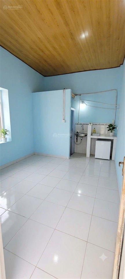 Nhà quận tân phú sổ hồng riêng, chỉ hơn 1 tỷ