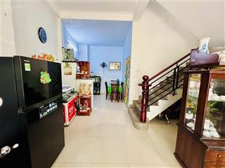 6,1 tỷ  nhà đẹp ngay trung tâm đường 39, bình trưng tây, q2  ngang 6,4m