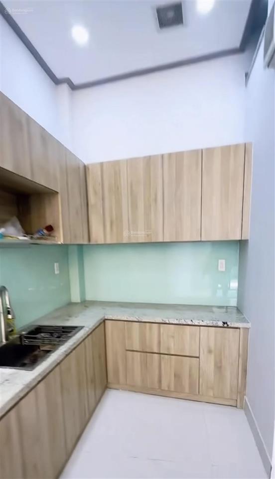 5 tỷ 6 nhà 3 tầng mái btct mới xây hoàn công, đường 11 lê văn thịnh q2 ngay chợ cây xoài