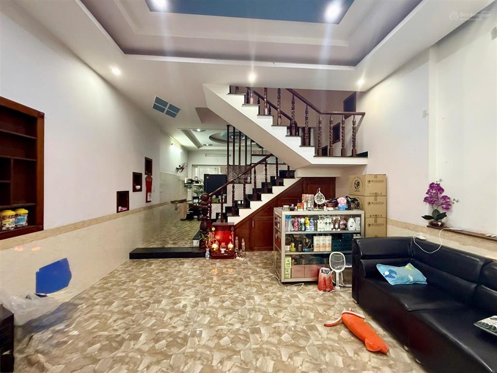 8,99 tỷ nhà lớn 3 tầng ngang 5x18m hẻm ô tô rộng 5m sát mặt tiền tại bình trưng tây quận 2