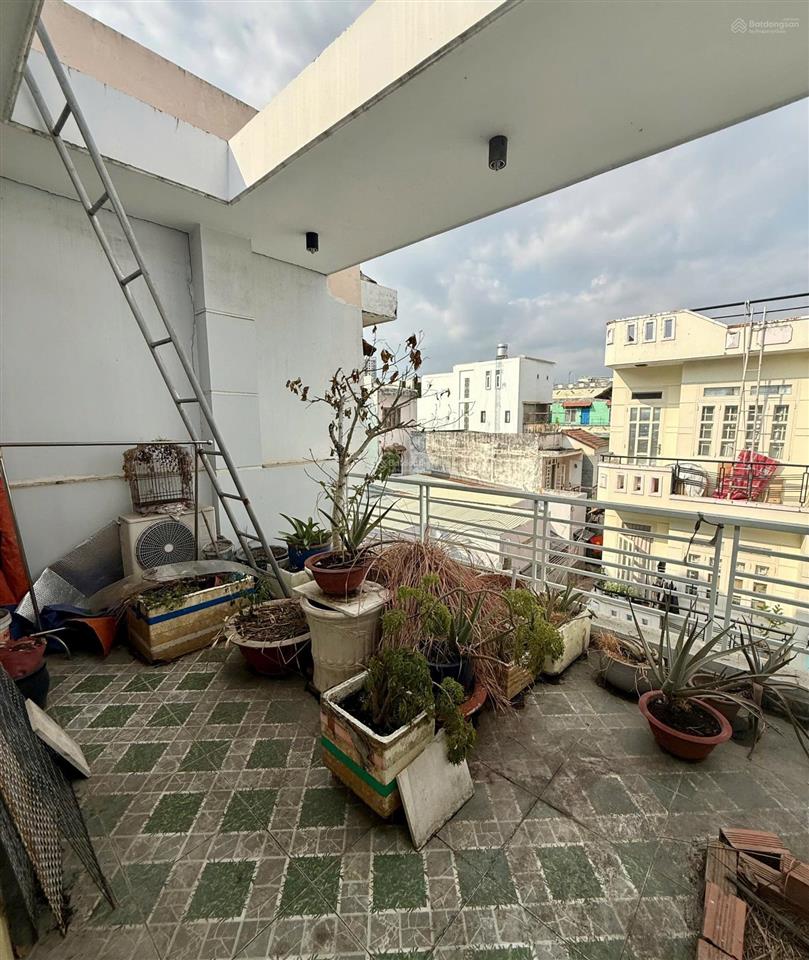 8,99 tỷ nhà lớn 3 tầng ngang 5x18m hẻm ô tô rộng 5m sát mặt tiền tại bình trưng tây quận 2