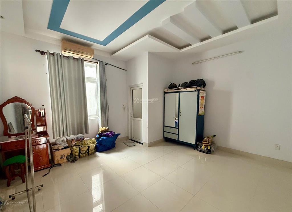 8,99 tỷ nhà lớn 3 tầng ngang 5x18m hẻm ô tô rộng 5m sát mặt tiền tại bình trưng tây quận 2