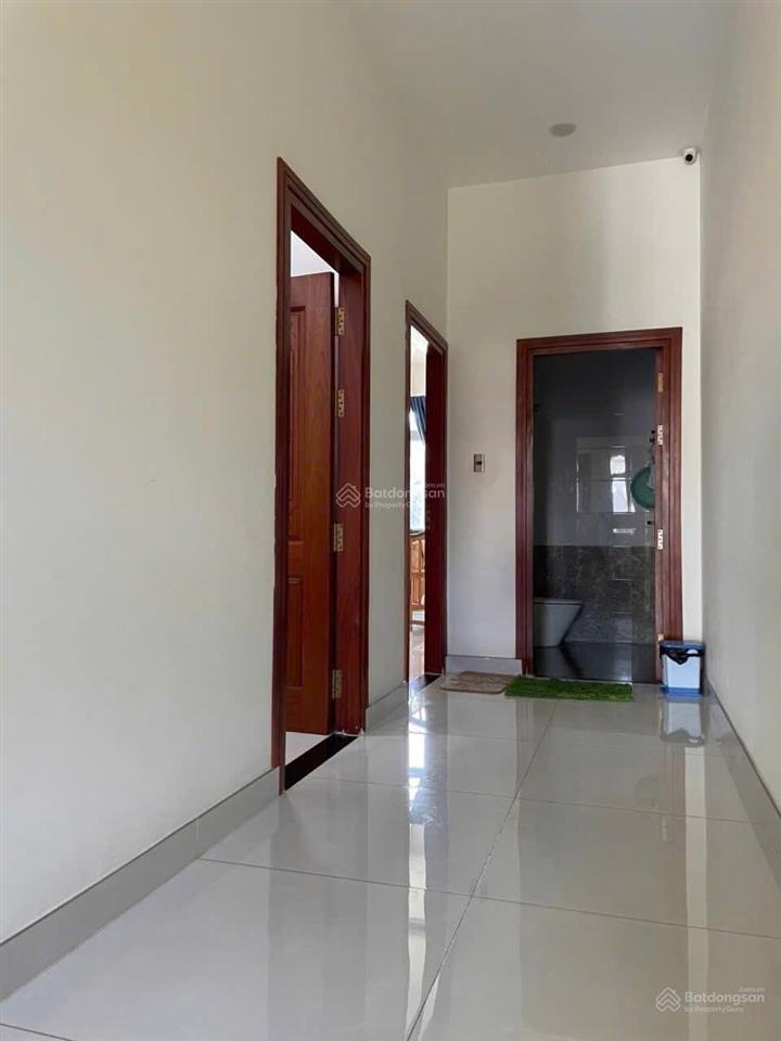 Hàng hiếm , nhà mái thái mặt tiền dx42 phú mỹ , 6x30m thổ cư 120m2 3 tầng 4pn
