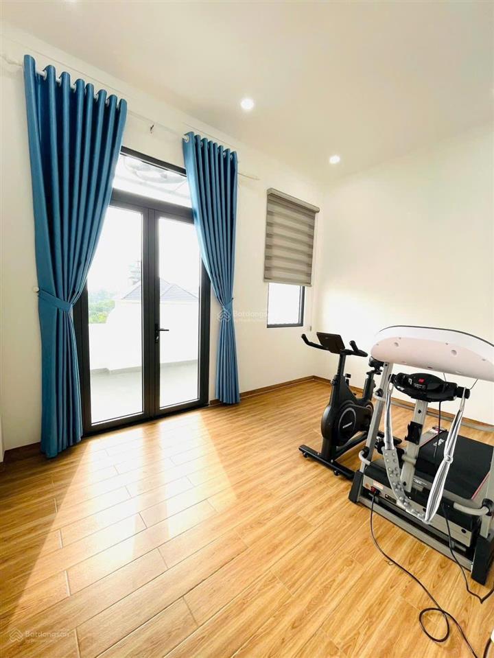 Hót nhà mặt tiền kinh doanh dx 43 phú mỹ giáp hiệp thành, 3 tầng full nội thất đầy đủ