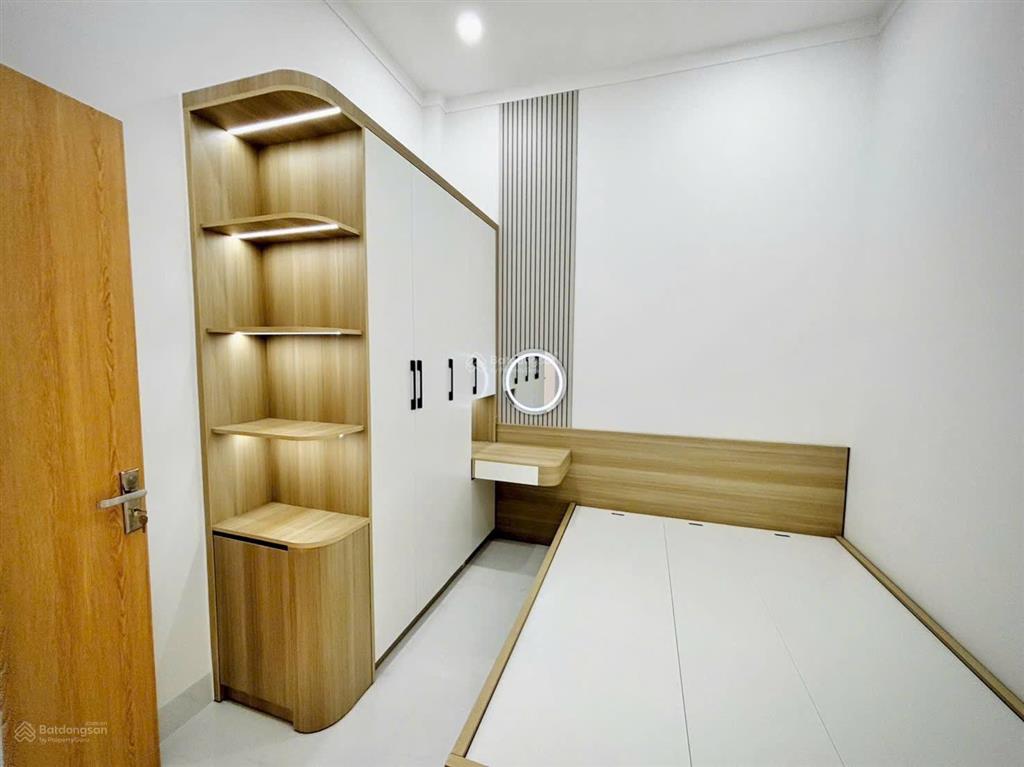 Nhanh ạ chỉ 3 tỉ 150tr là có ngay nhà 1tr1 lầu mới gần bên bệnh viện 1500 giường