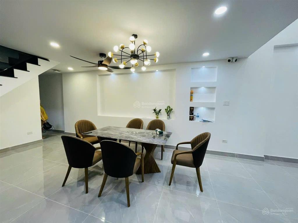 Gấp gấp , nhà phú hoà hẽm 30/4 , 5x25m.full nội thất , đã hoàn công, 1 trệt 1 lầu chỉ 6 tỉ
