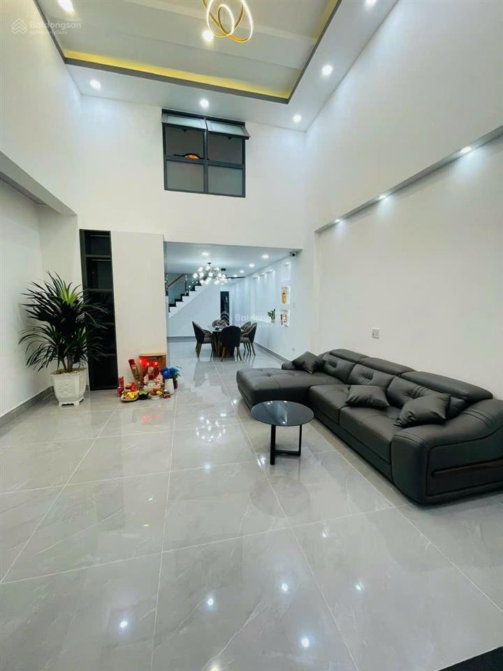 Gấp gấp , nhà phú hoà hẽm 30/4 , 5x25m.full nội thất , đã hoàn công, 1 trệt 1 lầu chỉ 6 tỉ
