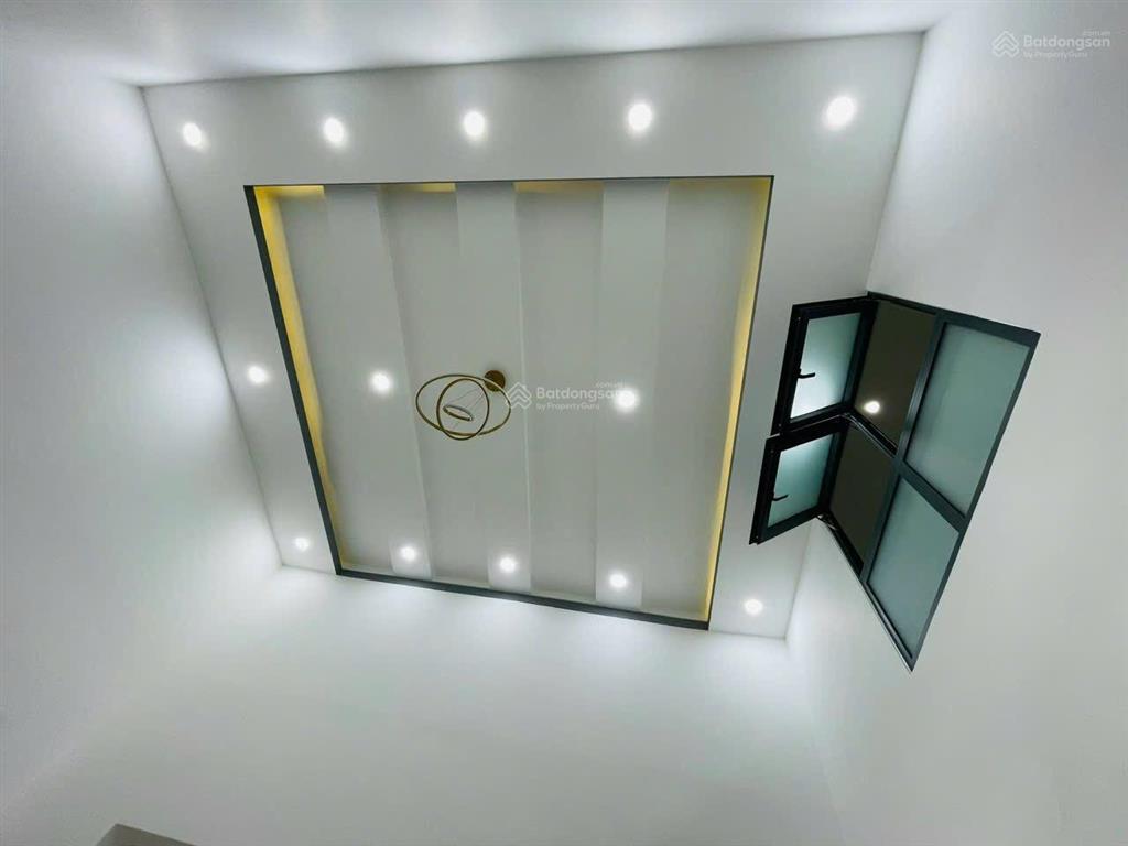Gấp gấp , nhà phú hoà hẽm 30/4 , 5x25m.full nội thất , đã hoàn công, 1 trệt 1 lầu chỉ 6 tỉ