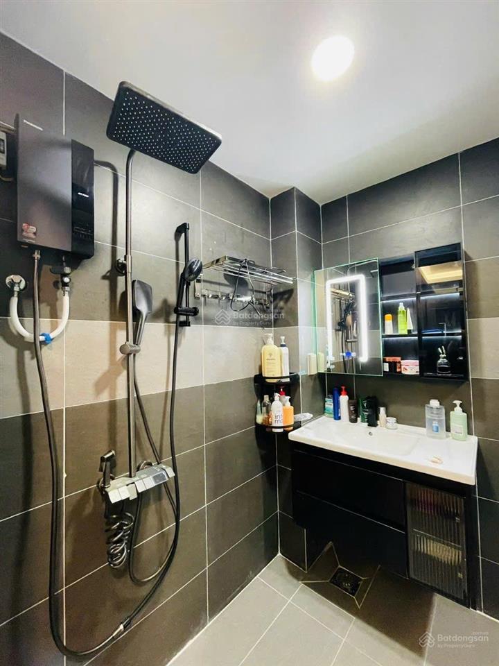 Gấp gấp , nhà phú hoà hẽm 30/4 , 5x25m.full nội thất , đã hoàn công, 1 trệt 1 lầu chỉ 6 tỉ