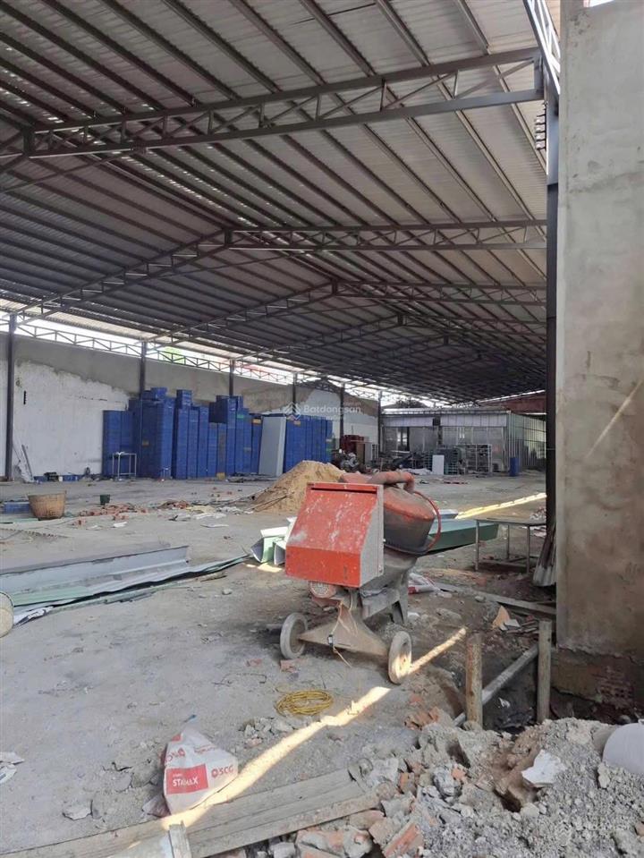 Kho hiệp thành trung tâm thủ dầu một đường xe cont, 1500m2 có 3 pha