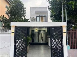 Nhà phú mỹ , 1 trệt 1 lầu mặt tiền dx ,3pn. sân rộng