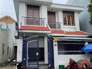 Nhà hiệp thành , gần đại học bình dương , gần ngã 3 khu k8. sẵn 2 máy lạnh