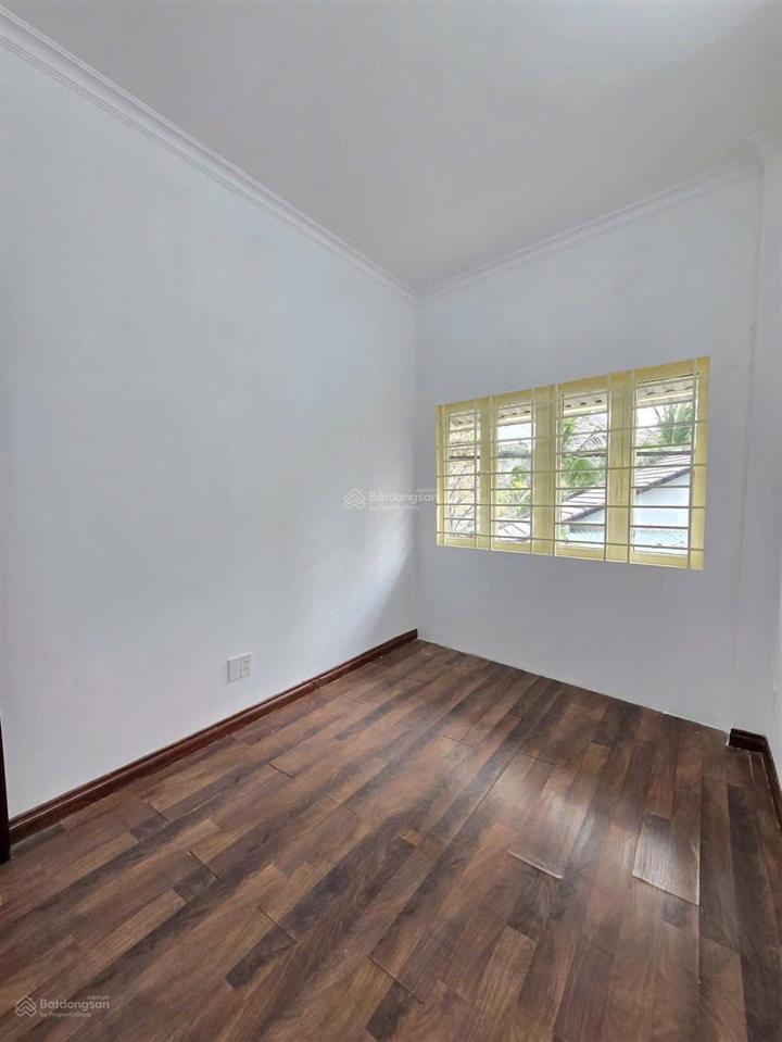 Nhà mặt tiền kd đường số 1 kdc hiệp thành 2. 2 mặt tiền 6x19m. full thổ cư đã hoàn công