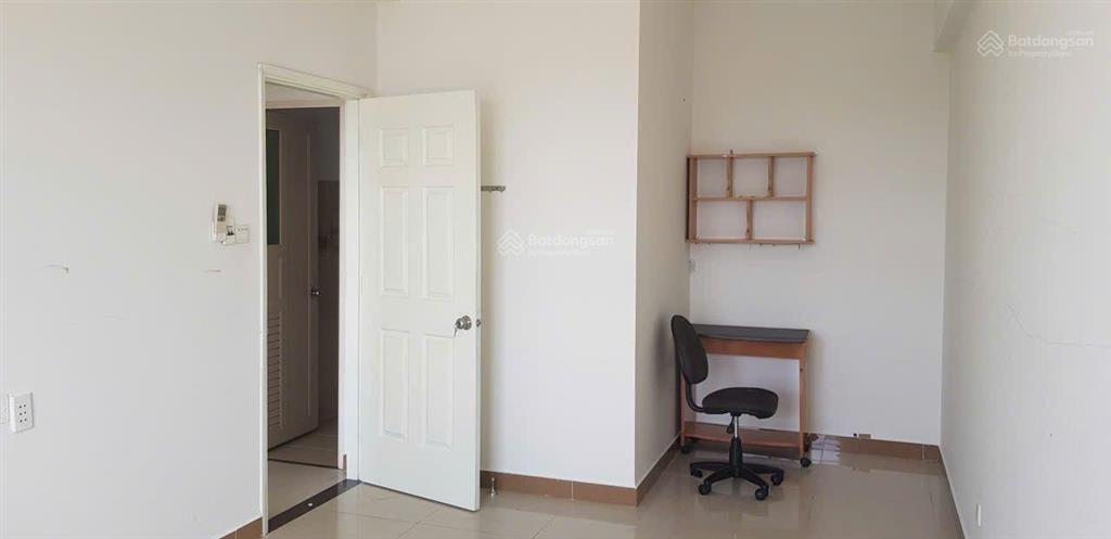 Bán căn đầu hồi 2 mặt thoáng cc bình khánh quận 2, r7 block d, lầu 2, 94m 3pn, giá 6,4 tỷ