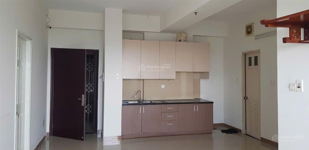 Bán căn đầu hồi 2 mặt thoáng cc bình khánh quận 2, r7 block d, lầu 2, 94m 3pn, giá 6,4 tỷ