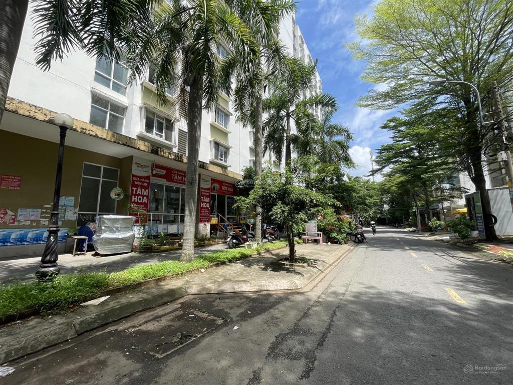 6 tỷ 2/nền 6x16,4 sổ cá nhân ngay chung cư d1, không ép xây, kdc phú lợi