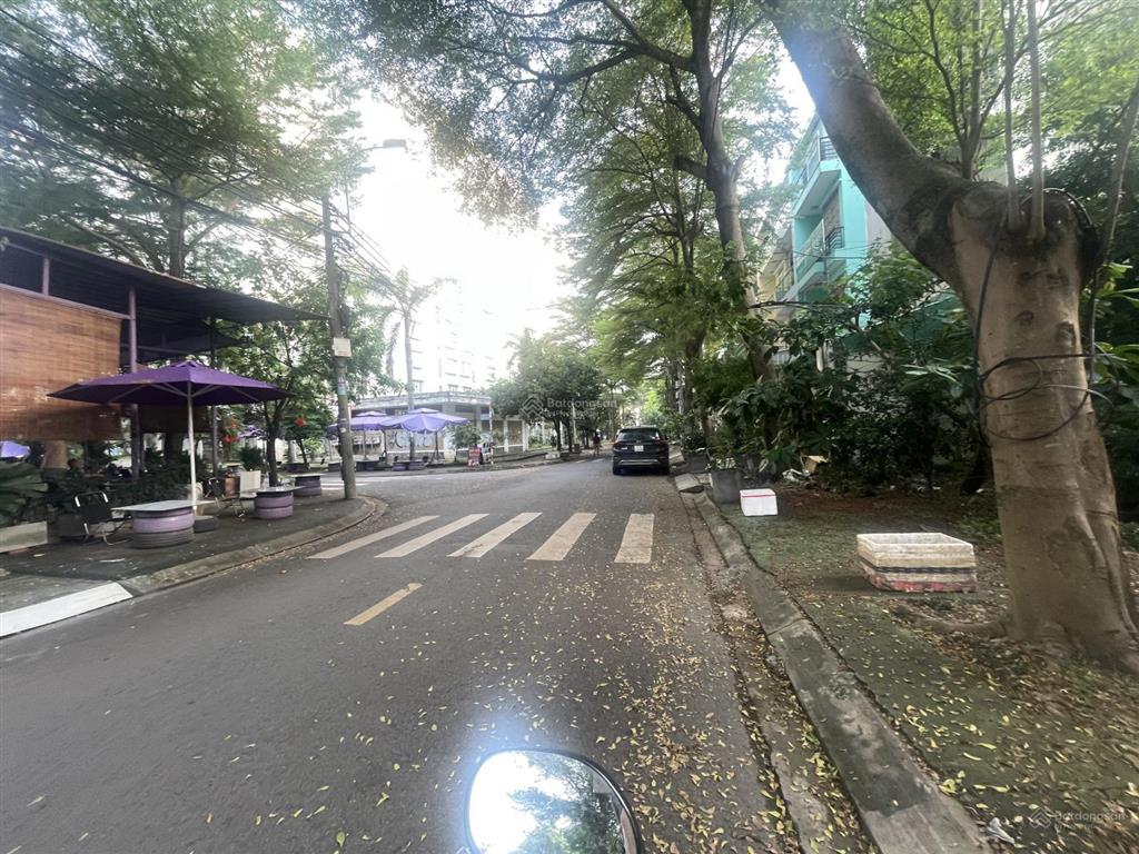Sổ cá nhân, kdc phú lợi  đường 3158b phạm thế hiển, kdc đông đúc, tiện kd
