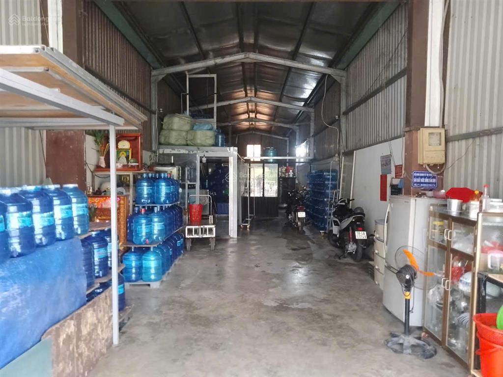 Cho thuê kho tại kdc nam gia gần lê bôi p7 q8  xe tải ra vô thoải mái