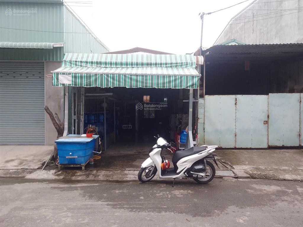 Cho thuê kho tại kdc nam gia gần lê bôi p7 q8  xe tải ra vô thoải mái