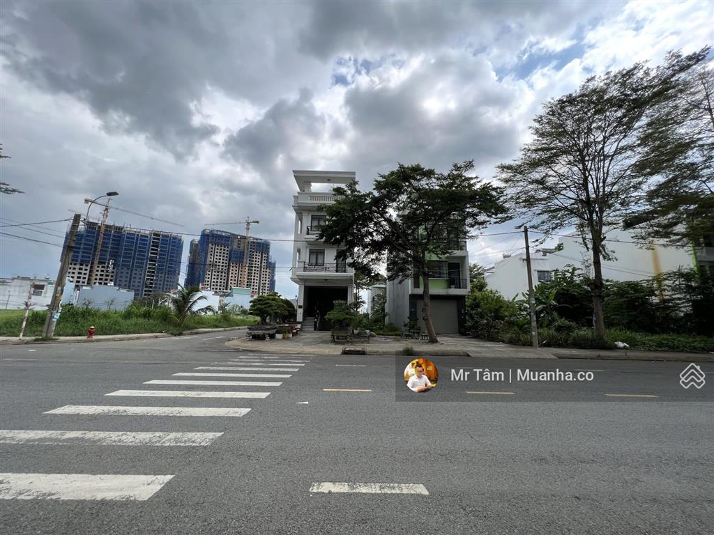Đất mặt tiền đường phạm thế hiển đường 30m, 120m2 giá 6 tỷ 5  rất tiện kinh doanh