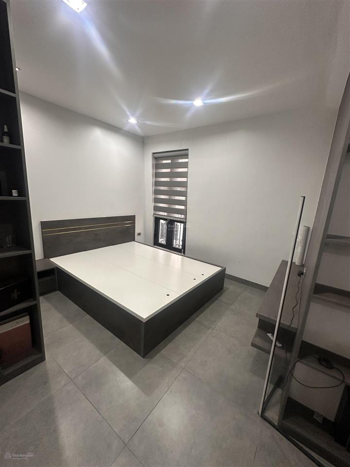 Cho thuê nguyên căn tại mỹ đình  từ liêm  hà nội. diện tích 70m2 x 4 tầng.  0982 247 ***