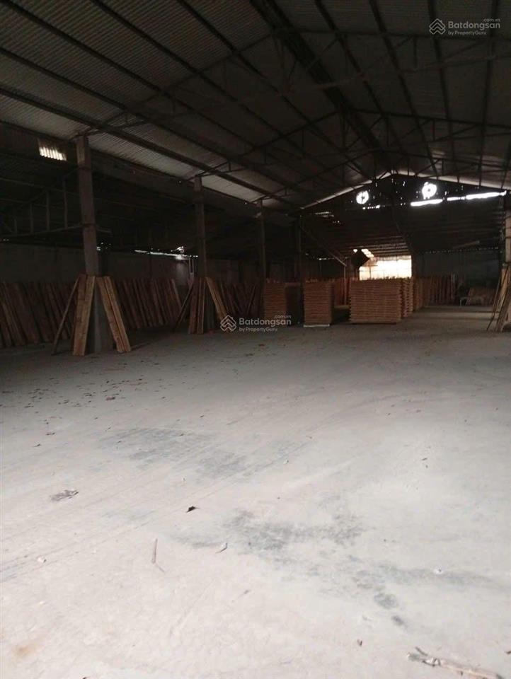 Cho thuê 1100m2 kho xưởng tại thượng cát bắc từ liêm hà nội giá thuê 40tr/tháng.  0982 247 ***