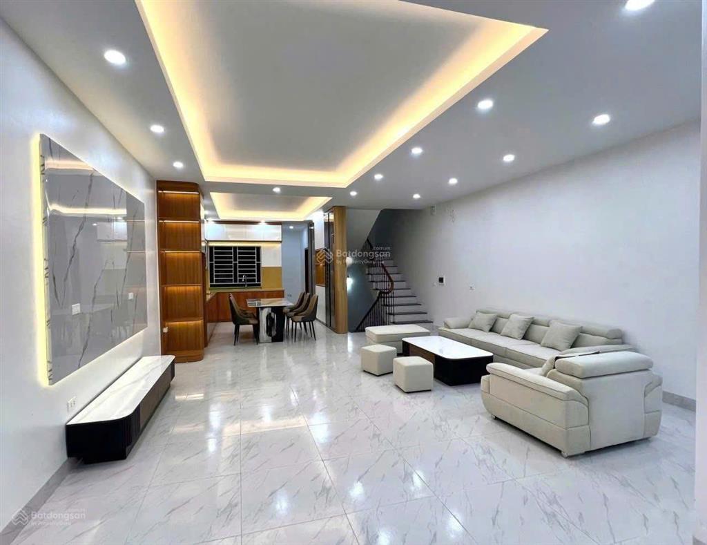 Cho thuê nhà nguyên căn tại khu đô thị mỹ đình. diện tích 95m2 x 5 tầng thông sàn  0982 247 ***