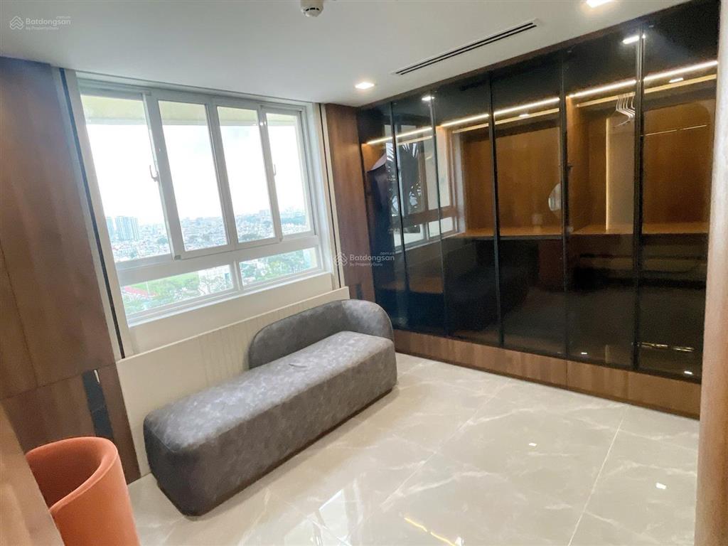 Cần cho thuê gấp căn hộ chung cư hùng vương plaza 3 pn 3wc full nội thất