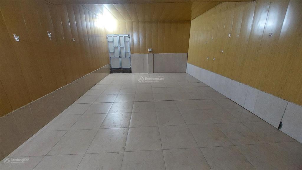 Kho pháp vân  vđ3, 500m2, có 3fa, cont đỗ 24/24, 50tr/th
