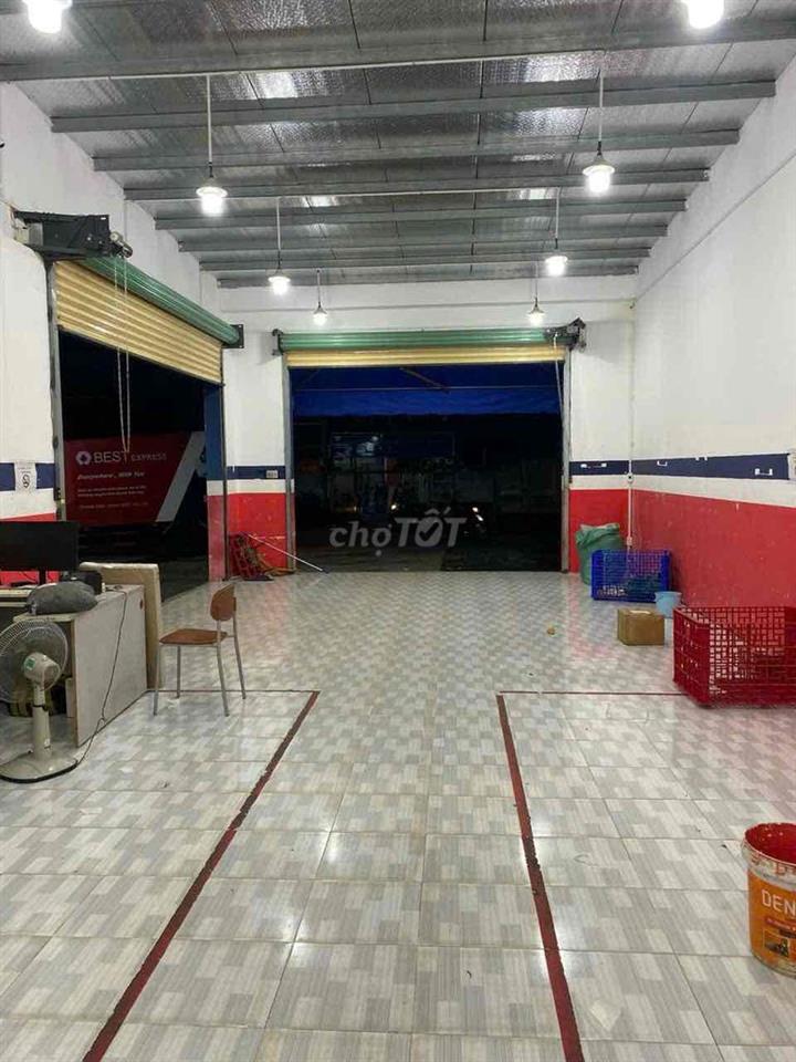 BÁN GẤP NHÀ KHO MT ĐƯỜNG 8M PHÙ HỢP KD MỌI NGÀNH NGHỀ