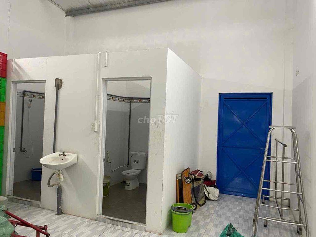 BÁN GẤP NHÀ KHO MT ĐƯỜNG 8M PHÙ HỢP KD MỌI NGÀNH NGHỀ