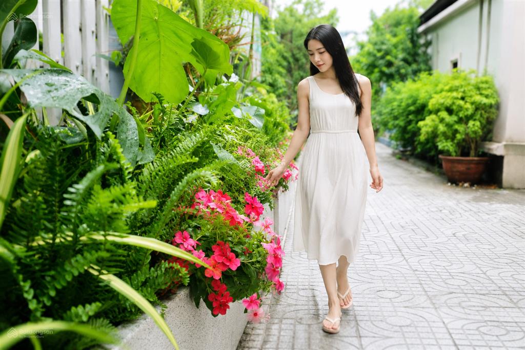 Nhà vườn 3 tầng vị trí rất đẹp thanh khê