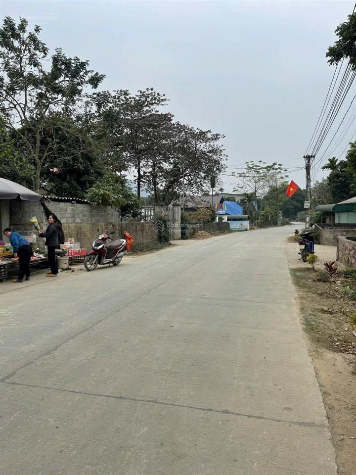 Hơn 2 tỷ sở hữu ngay gần 200m tại mặt đường dầu khí đối diện khu biệt thự nghỉ dưỡng la saveur hill