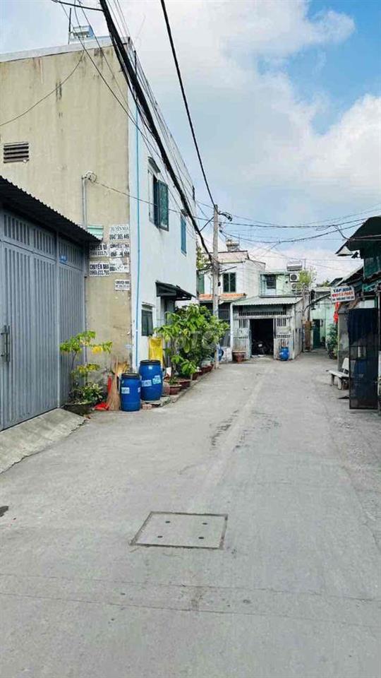Nhà đường xe tải quay đầu gần chợ gấu 140m chính chủ