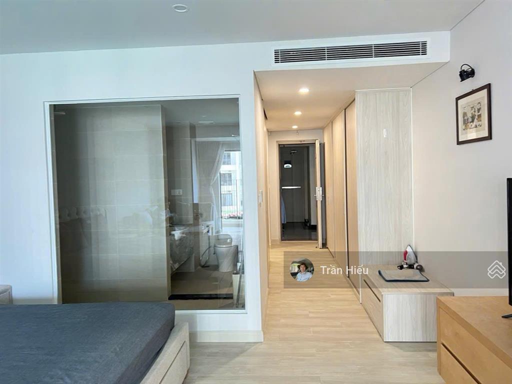 Giá rẻ chỉ 5,2 tỷ  căn 53m2 studio view biển full nội thất  đang có hđ cho thuê. lvcc