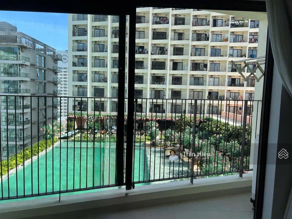 Giá rẻ chỉ 5,2 tỷ  căn 53m2 studio view biển full nội thất  đang có hđ cho thuê. lvcc