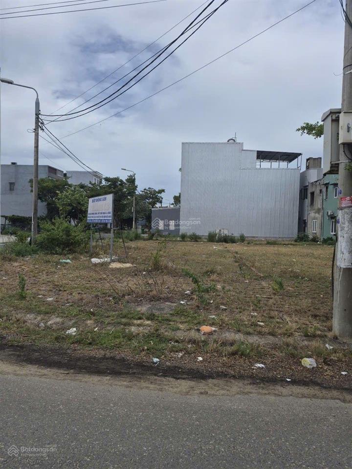 Bán lô đất 2 mặt tiền ngang 8m gần chợ điện ngọc, cách đại học fpt 5 phút xe máy