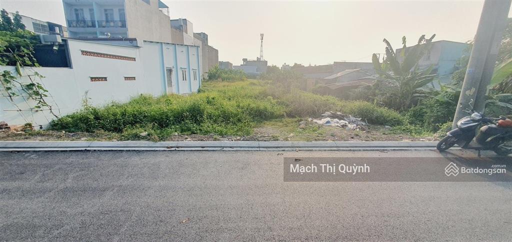 Ngợp cần ra gấp đất lớn q12 1492m2 giá 30 tỷ