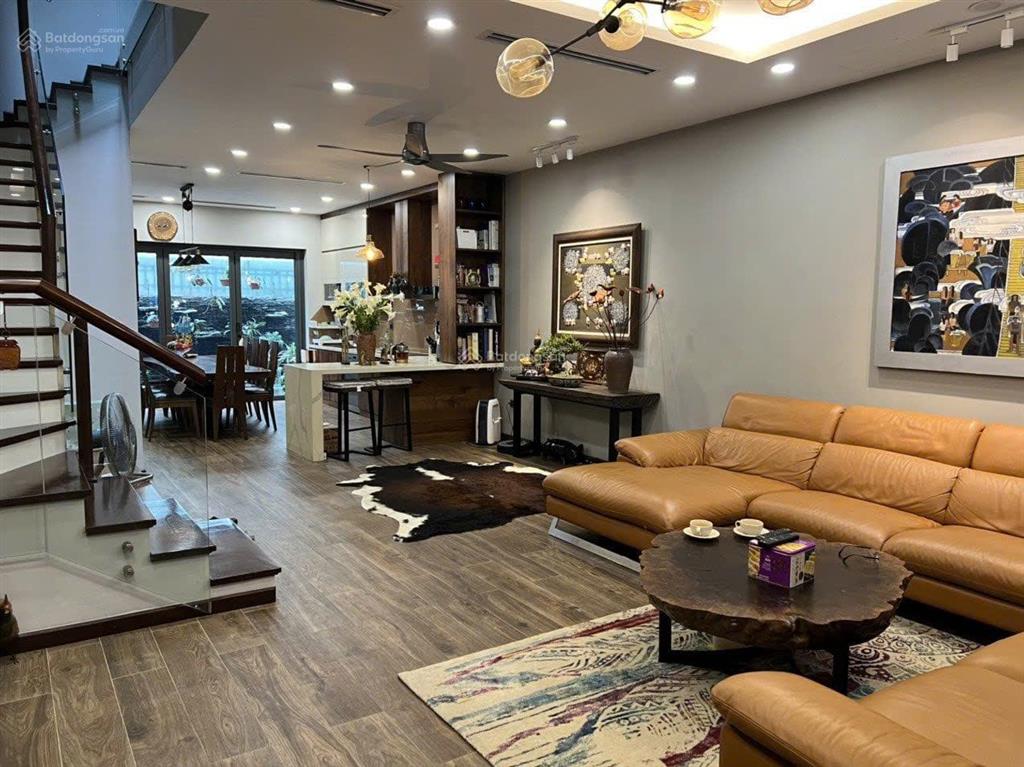 Chính chủ cần bán gấp nhà lk gamuda botanic. dt 120m2*3t giá 32 tỷ