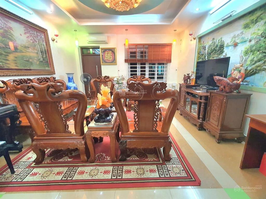 Chính chủ cần bán nhà kđt mới định công, diện tích 82m2 * 4t giá 23 tỷ