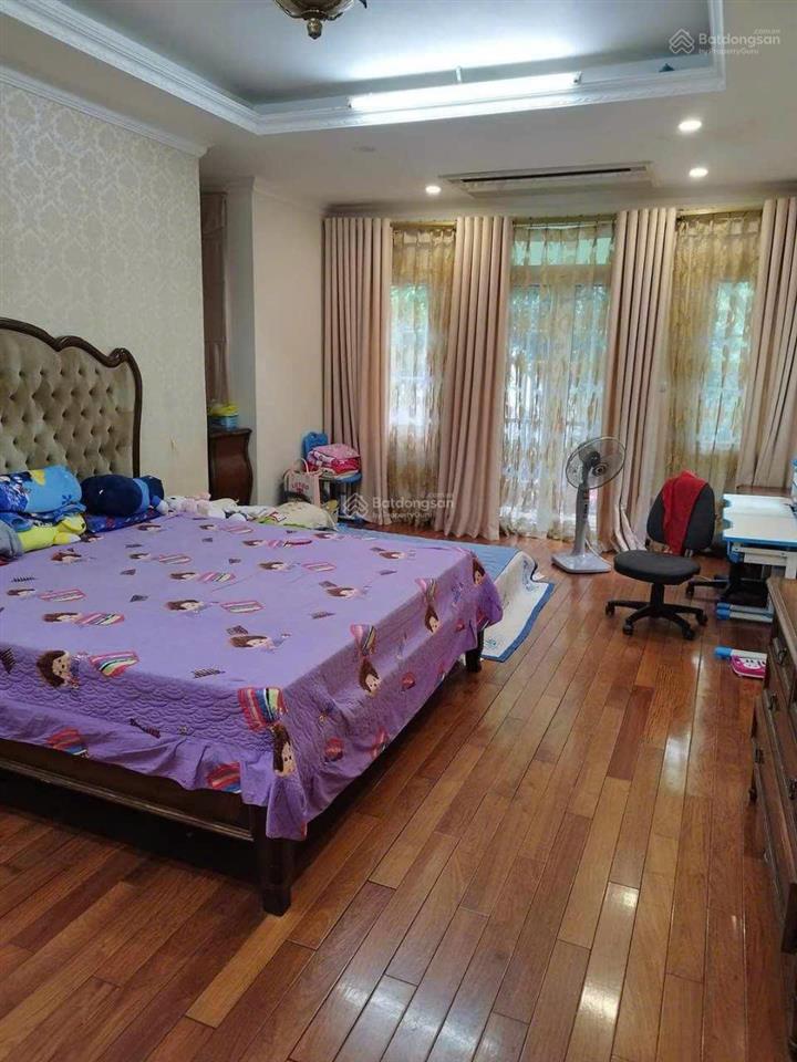 Cần bán gấp nhà kđt mới đại kim. diện tích 54m2 * 4 tầng, giá 17 tỷ