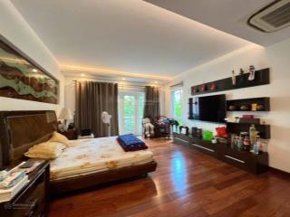 Chính chủ cần bán biệt thự tây nam linh đàm, diện tích 230m, 4 tầng, giá 51 tỷ.