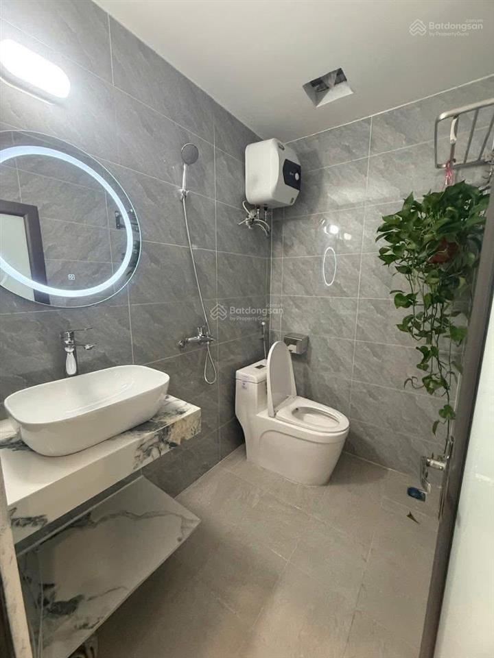 Chính chủ bán nhà mặt ngõ xã đàn, đống đa 45 m², 4 tầng, kinh doanh nhỏ, giá 9 tỷ.