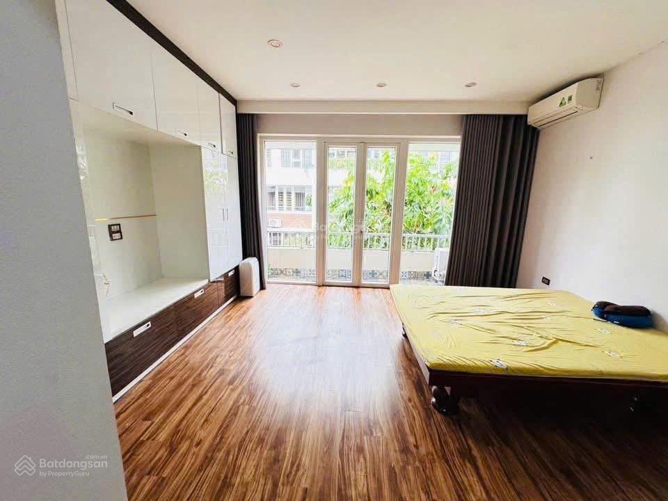 Chính chủ cần bán nhà kđt định công 79m, 4 tầng, giá 23,5 tỷ.
