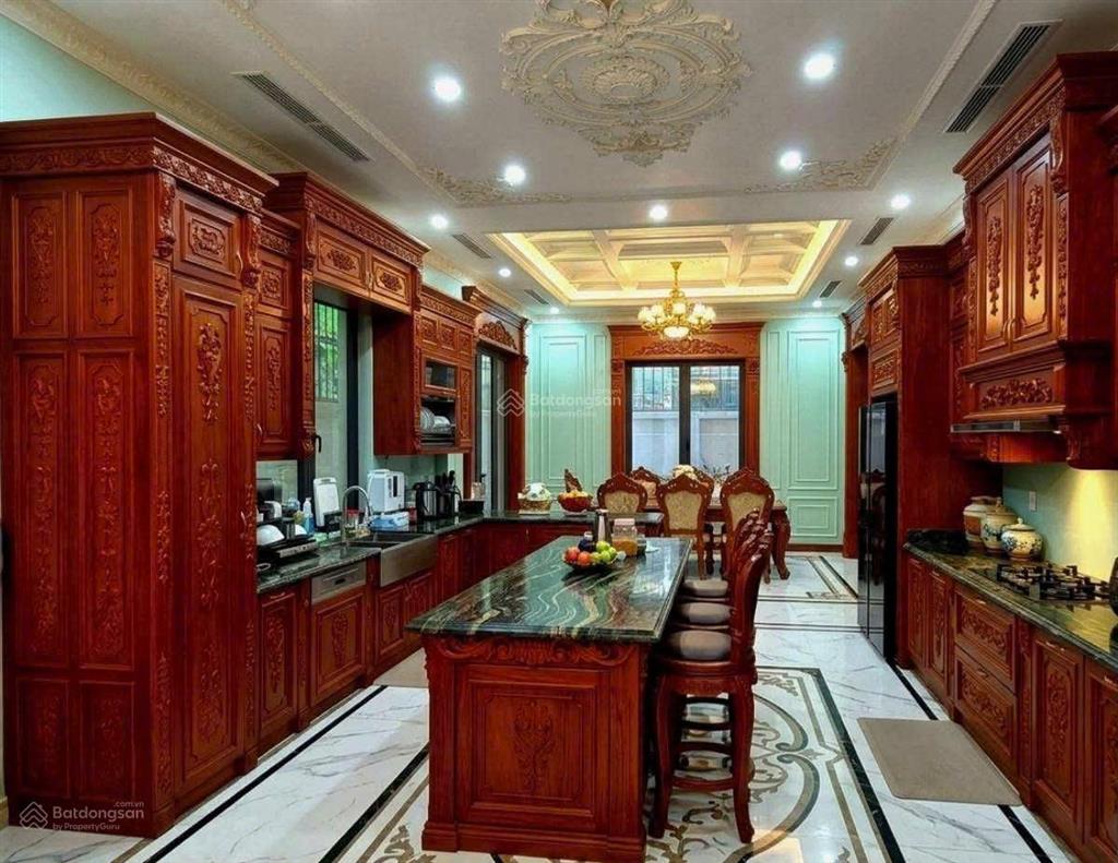 Chính chủ cần bán gấp biệt thự kđt linh đàm, dt 230m *4 tầng, giá 48,5 tỷ.